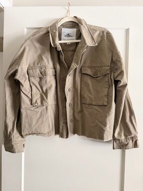 O'Neill women’s Cropped Button-Up Utility Jacket